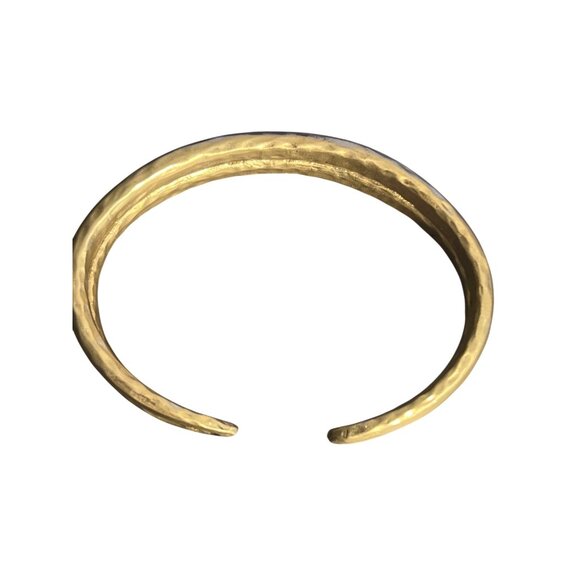 Matte Gold Tone Hammered Double Cuff Bracelet Layered 1/2" Wide Sitting at 6.25" - Picture 4 of 5